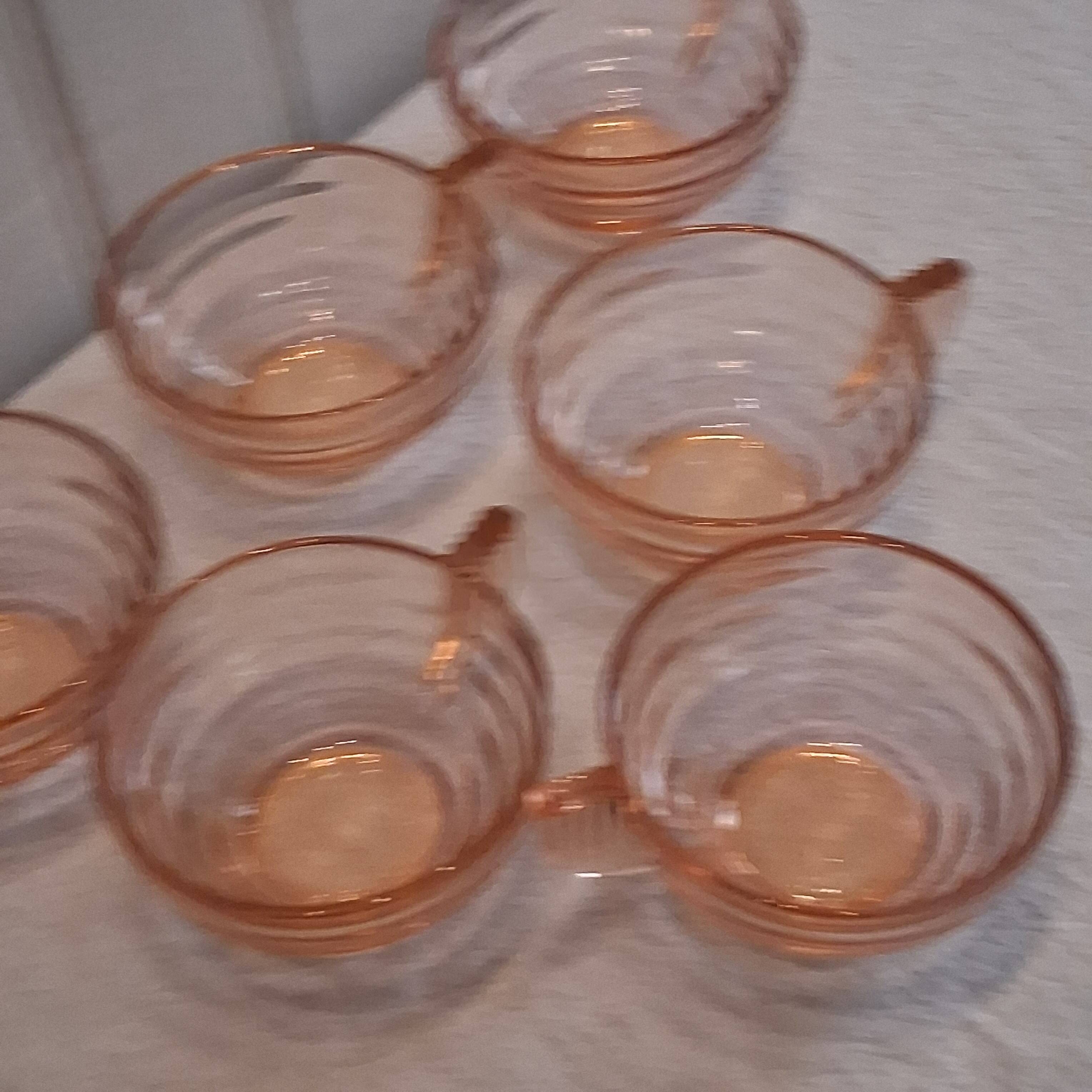Set of 6 pink glass cups in very good condition.