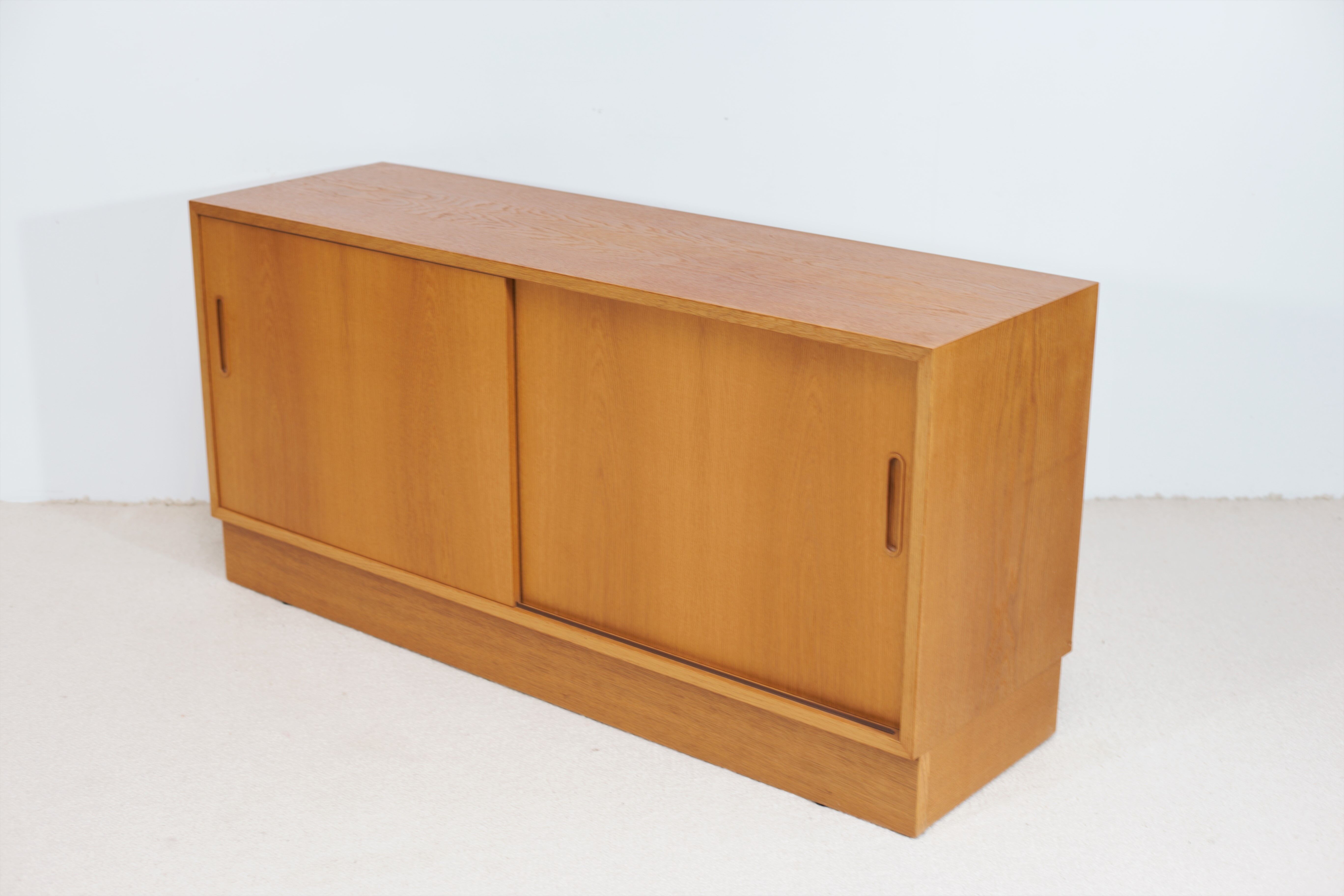 Hundevad oak sideboard