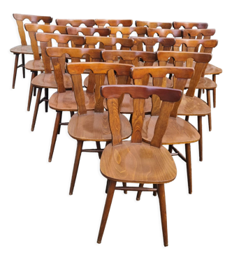 26 chaises de bistrot