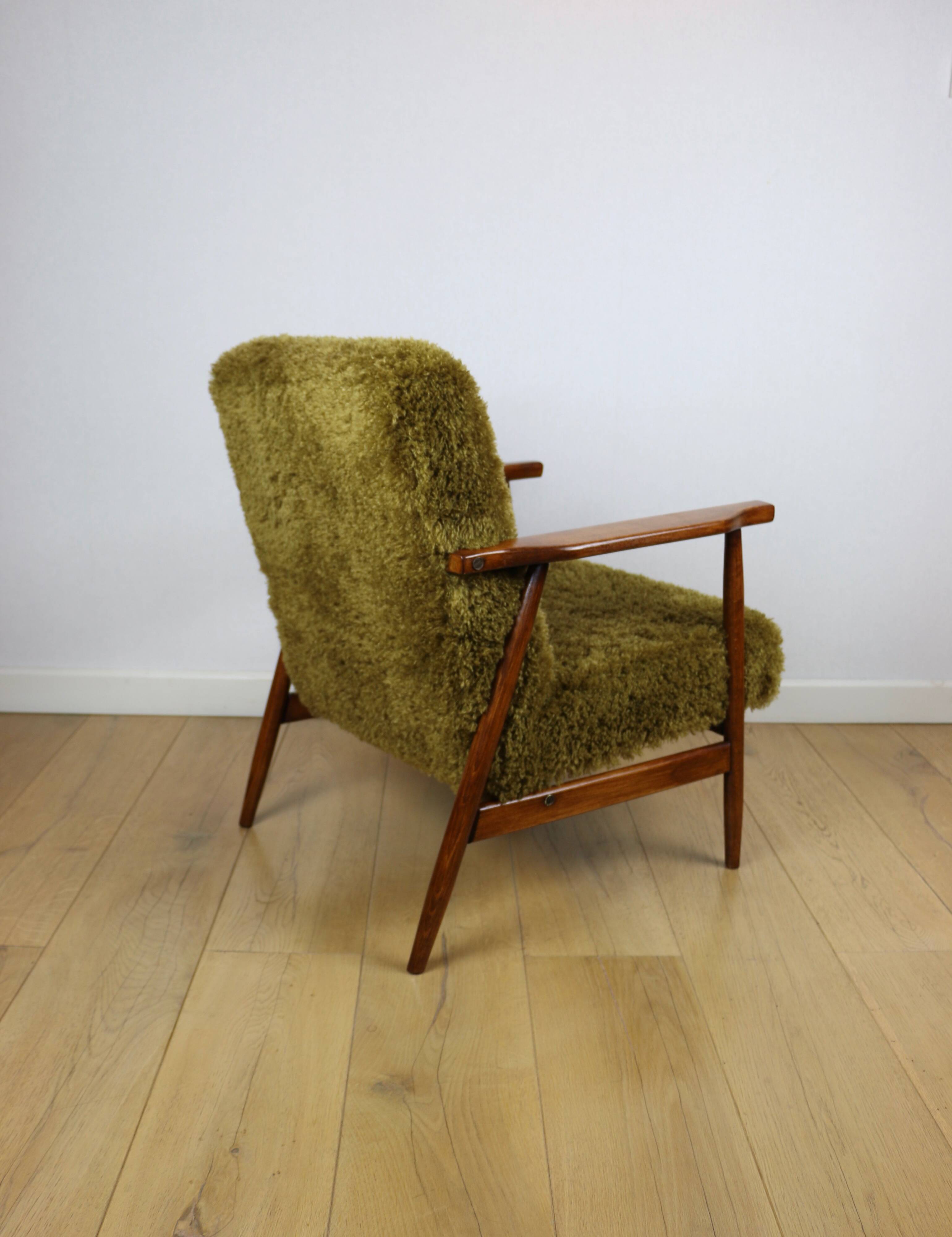 Vintage armchair, 1970s red fox - high pile khaki / olive - long pile