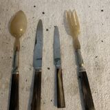 Ancienne ménagère de couteaux et service a salade XX siècle