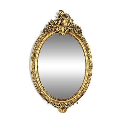 Miroir ovale en bois doré de style Louis XV, XIXe siècle