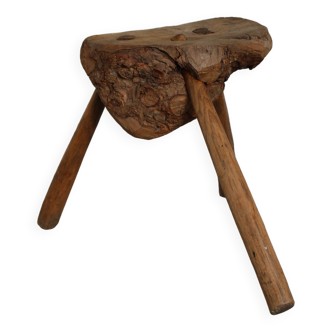 brutalist tripod stool