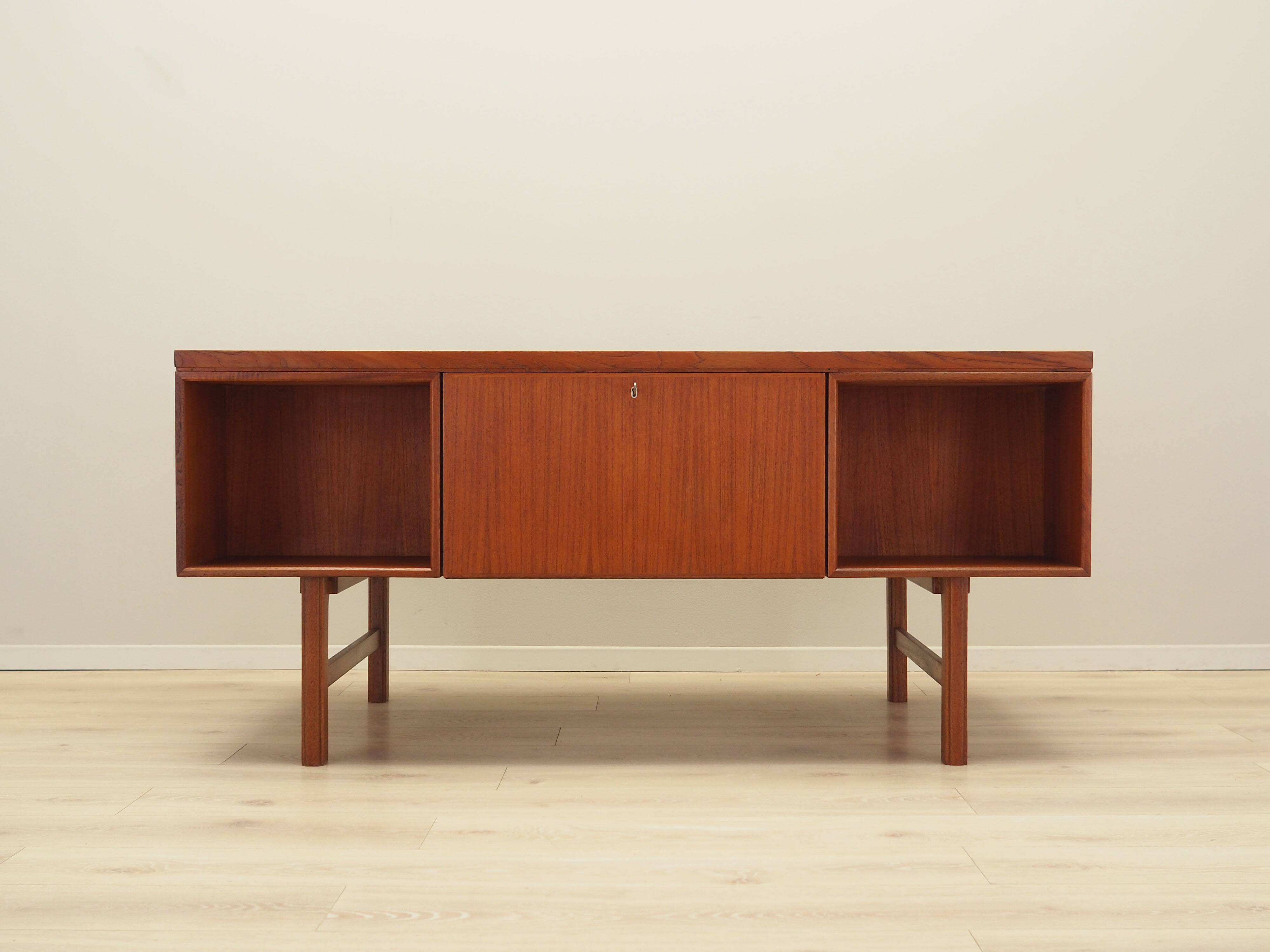 Teak desk, Danish design, 1970s, production: Denmark