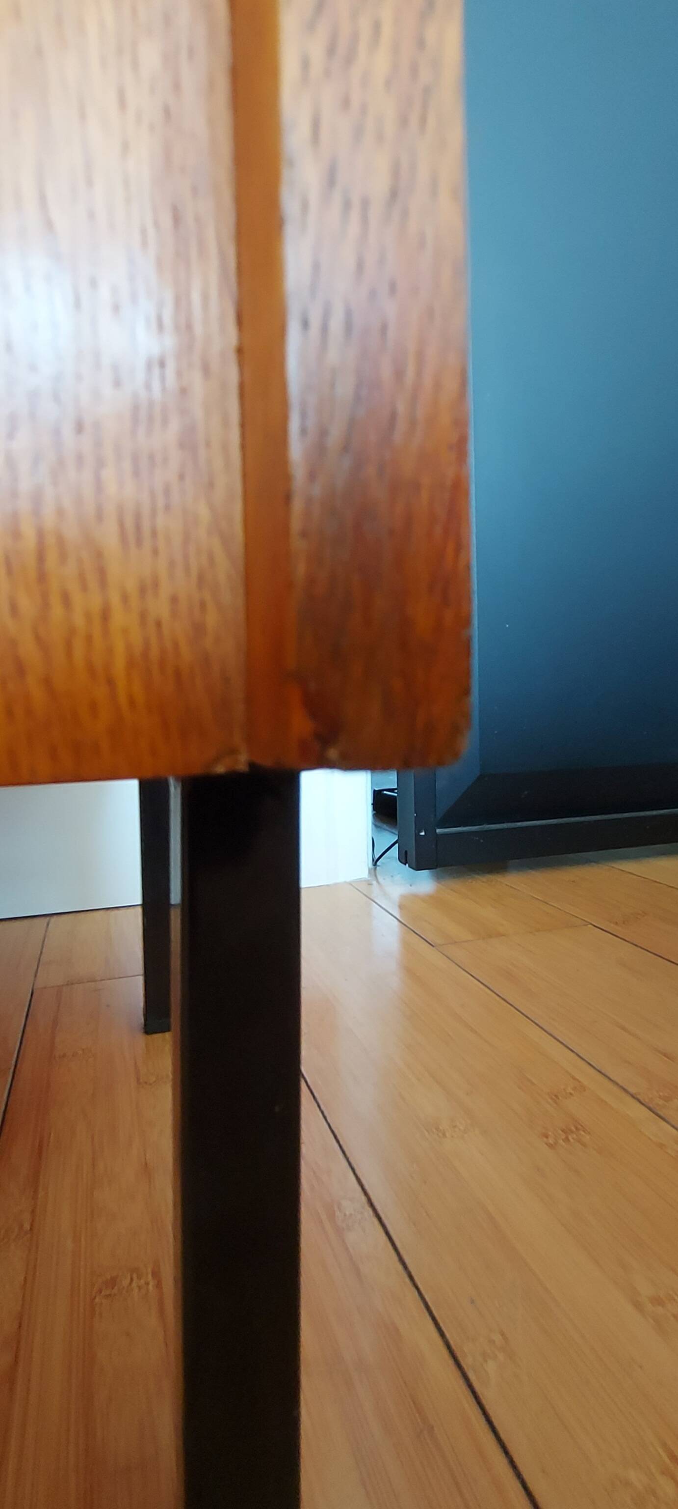 Restored vintage desk + matching chair 89 x 50 x 76 cm