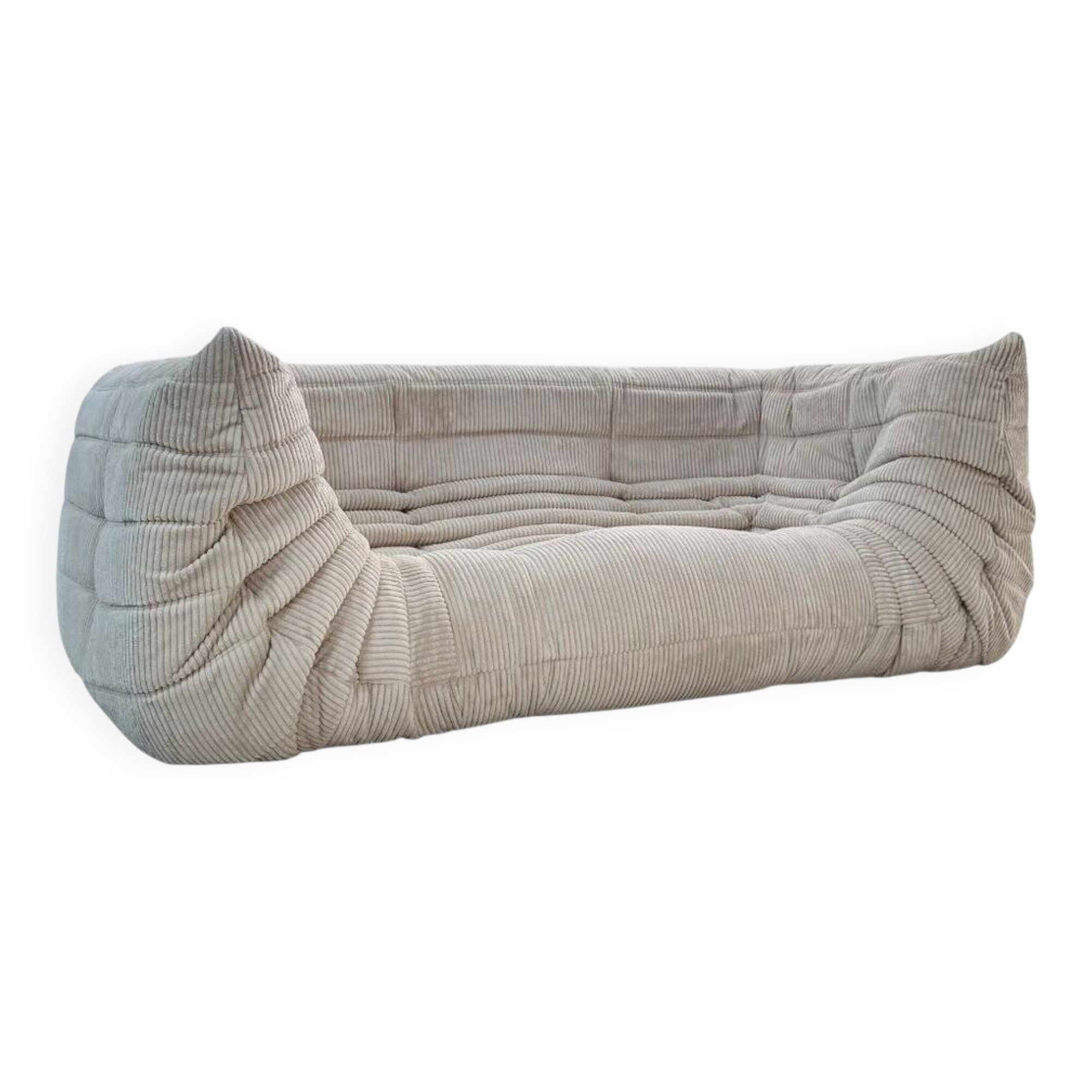 Beige Amrest Togo Sofa attributed to Michel Ducaroy for Ligne Roset, 1970s.