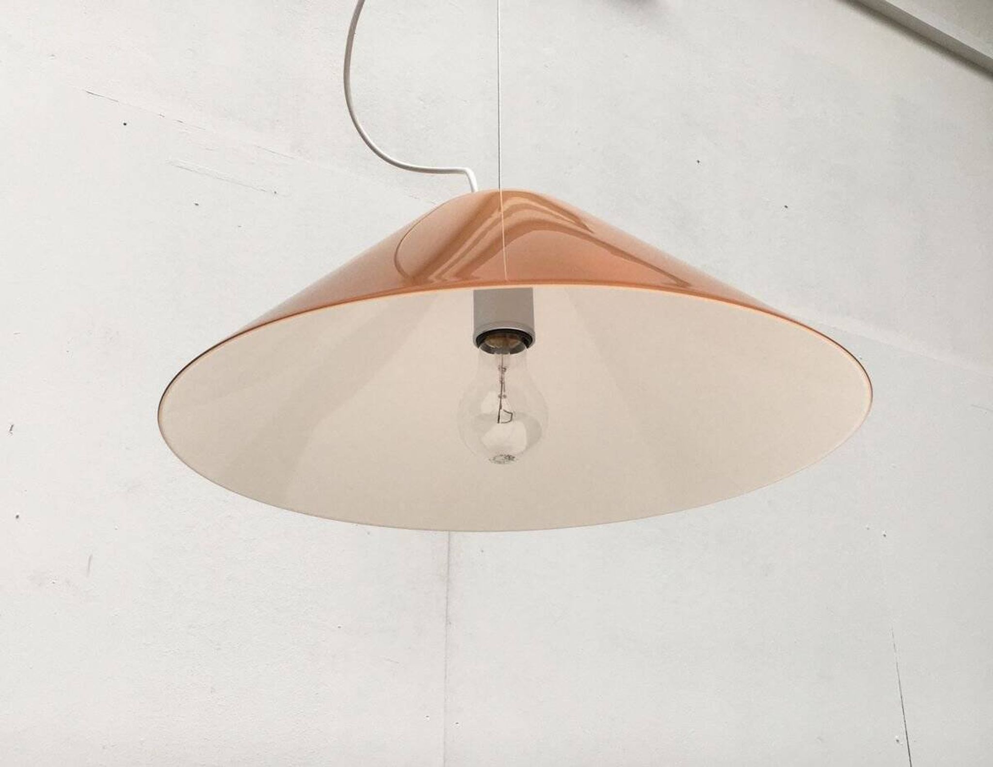 Suspension vintage italienne Elpis de Guzzini