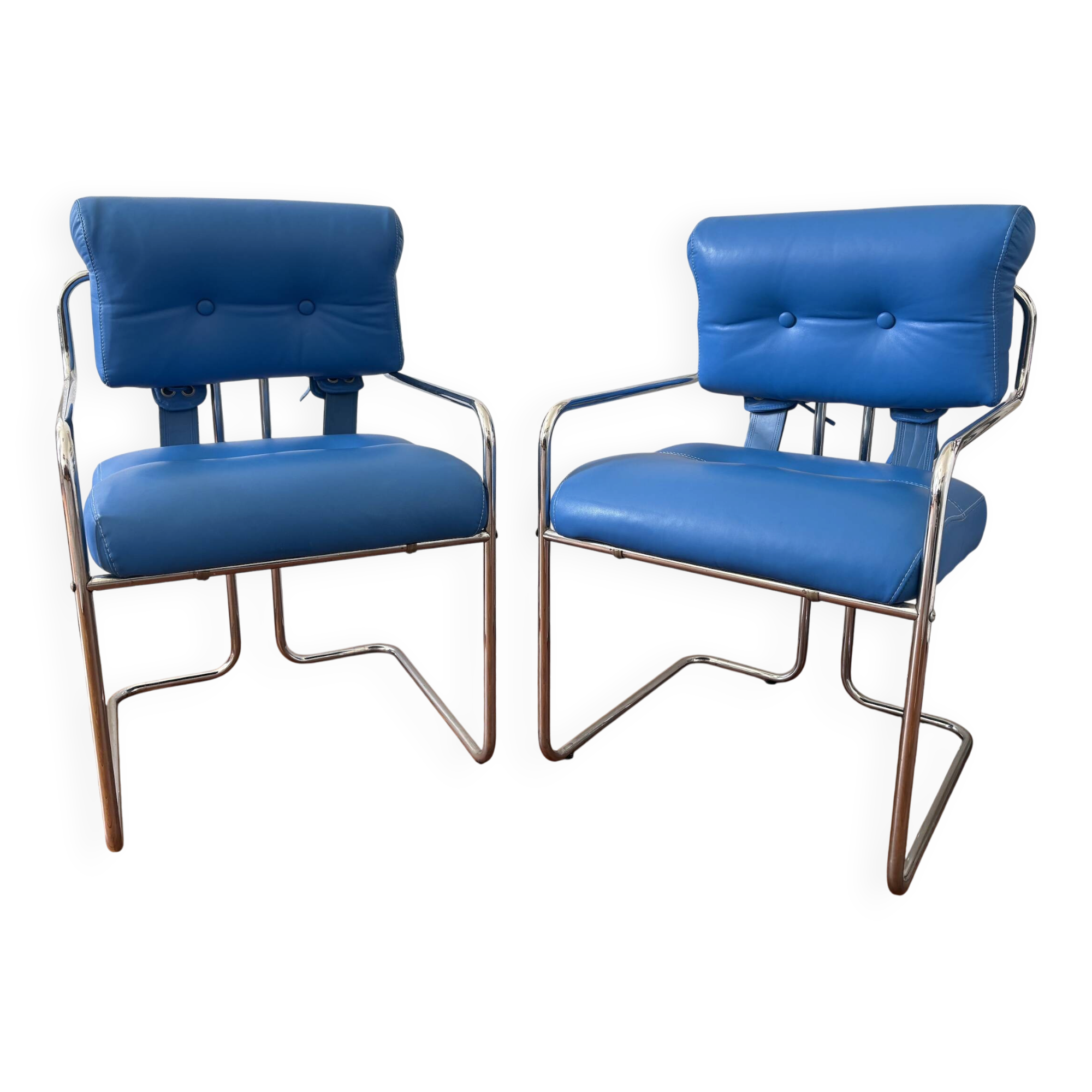 Paire de fauteuils modèle “Tucroma”, dessinés en 1971 par Guido Faleschini pour l’éditeur italien i4 Mariani