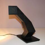 Lampe de bureau « Zig Zag » des années 1980, conçue par Shui L. D. Chan pour New Horizons, Hong Kong.