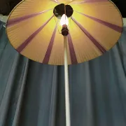 Lampadaire vintage dans le goût de Mathieu Matégot