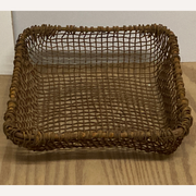 Panier de cheminée en métal rustique tissé antique, Pays-Bas vers 1900