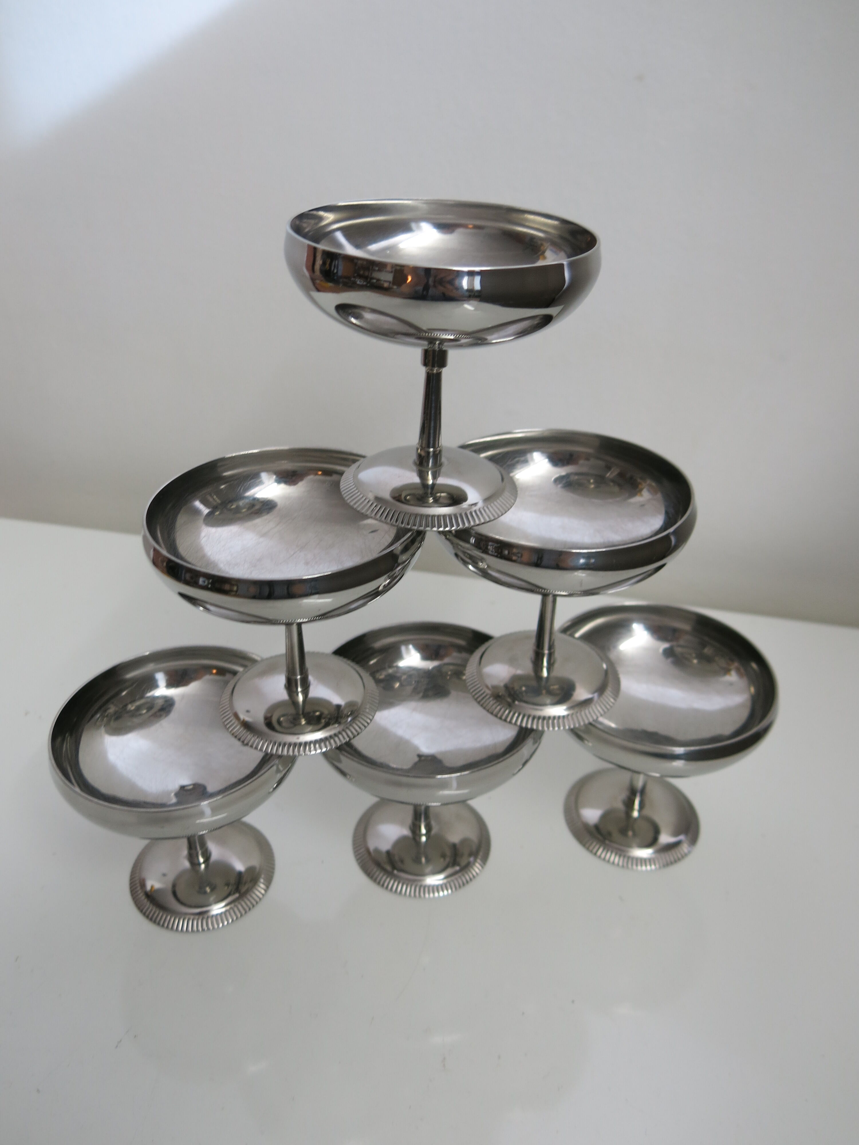 Set of six stainless steel cups from Letang-Rémy