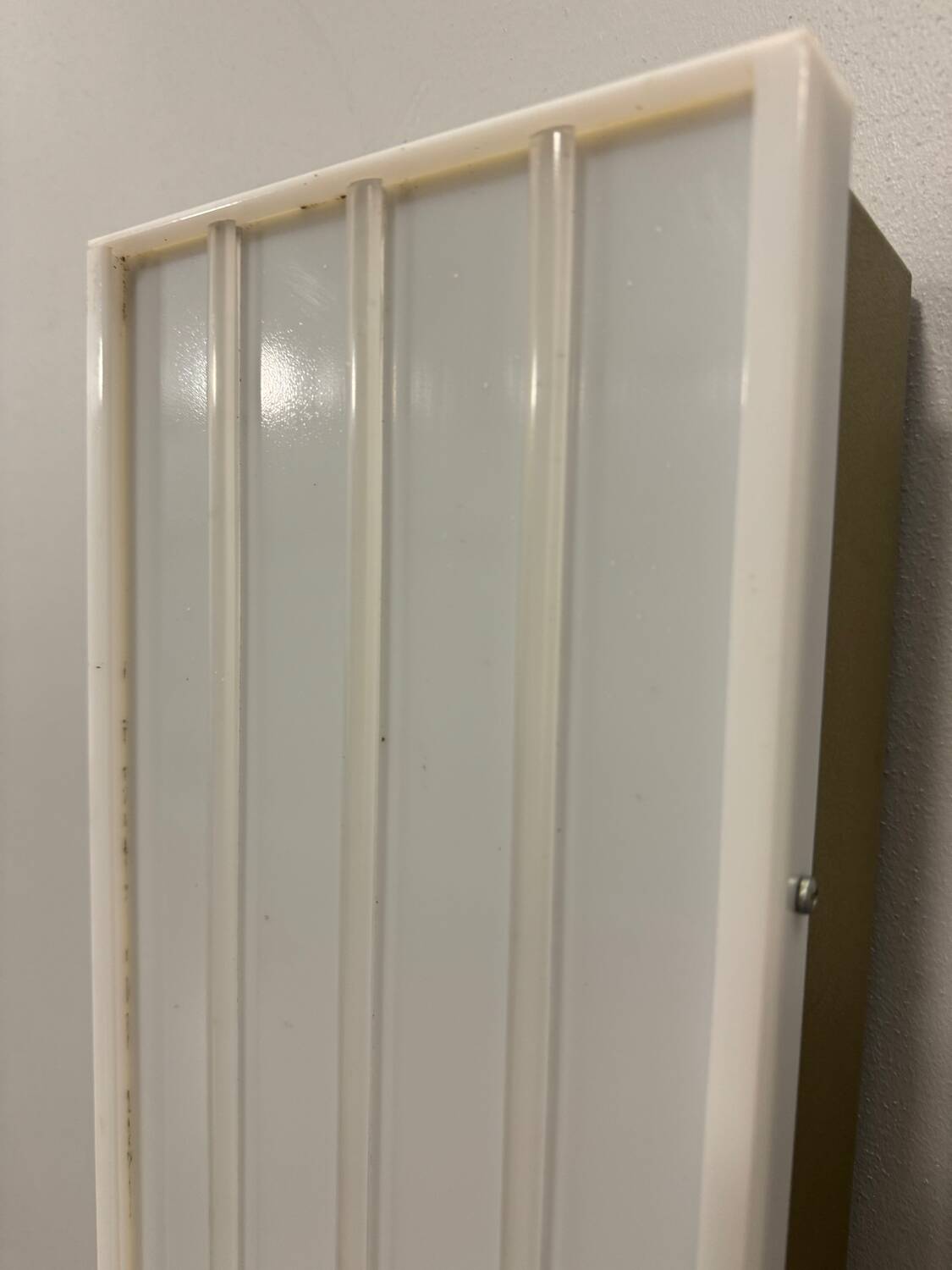 70s industrial style box lamp