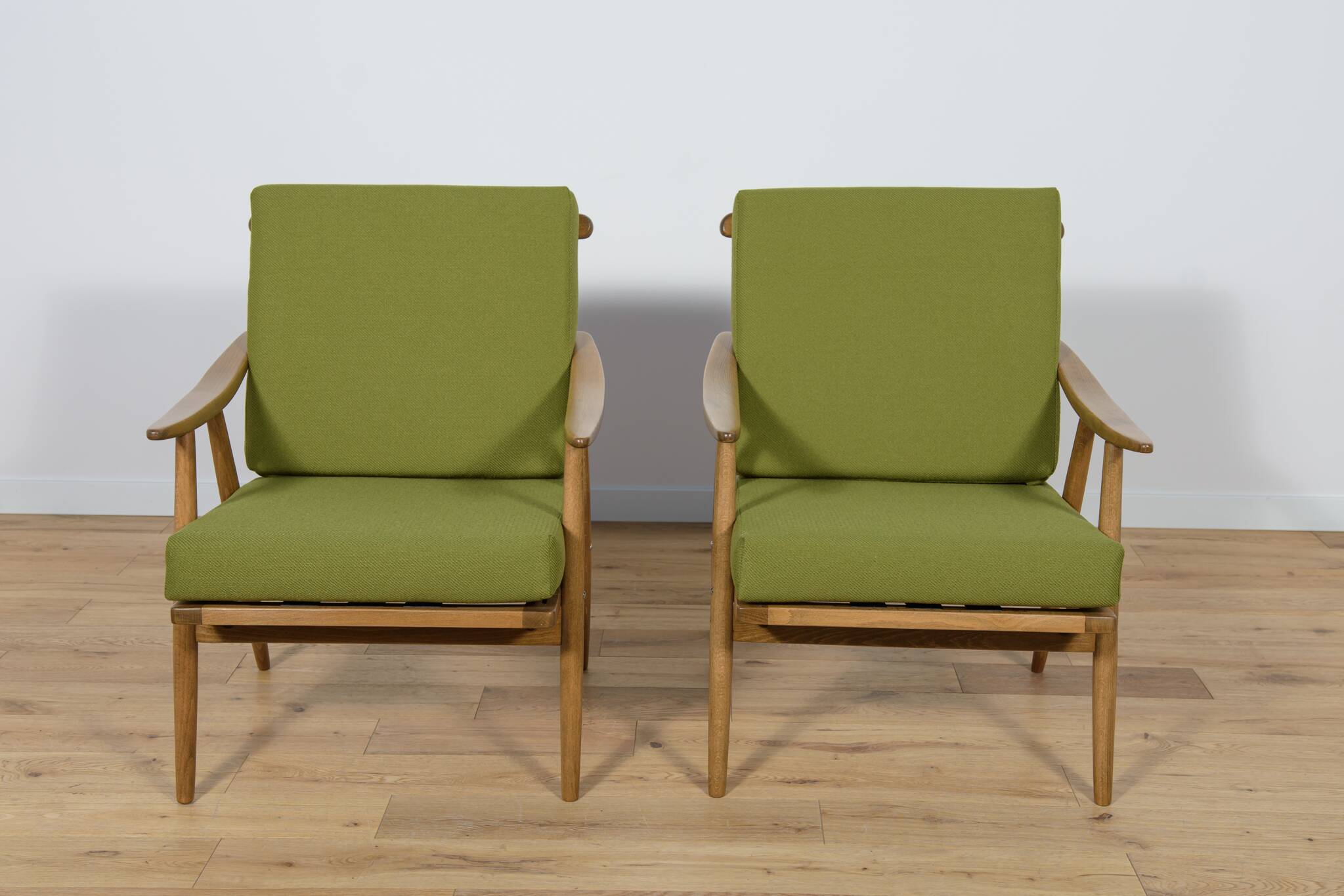 Fauteuils Mid-Century de Ton, 1960s, Set de 2