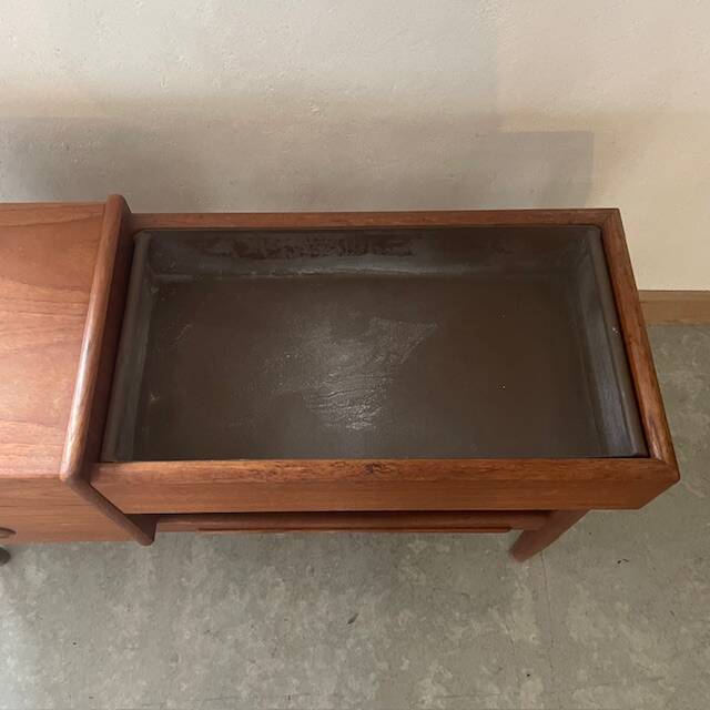 Jardinière console