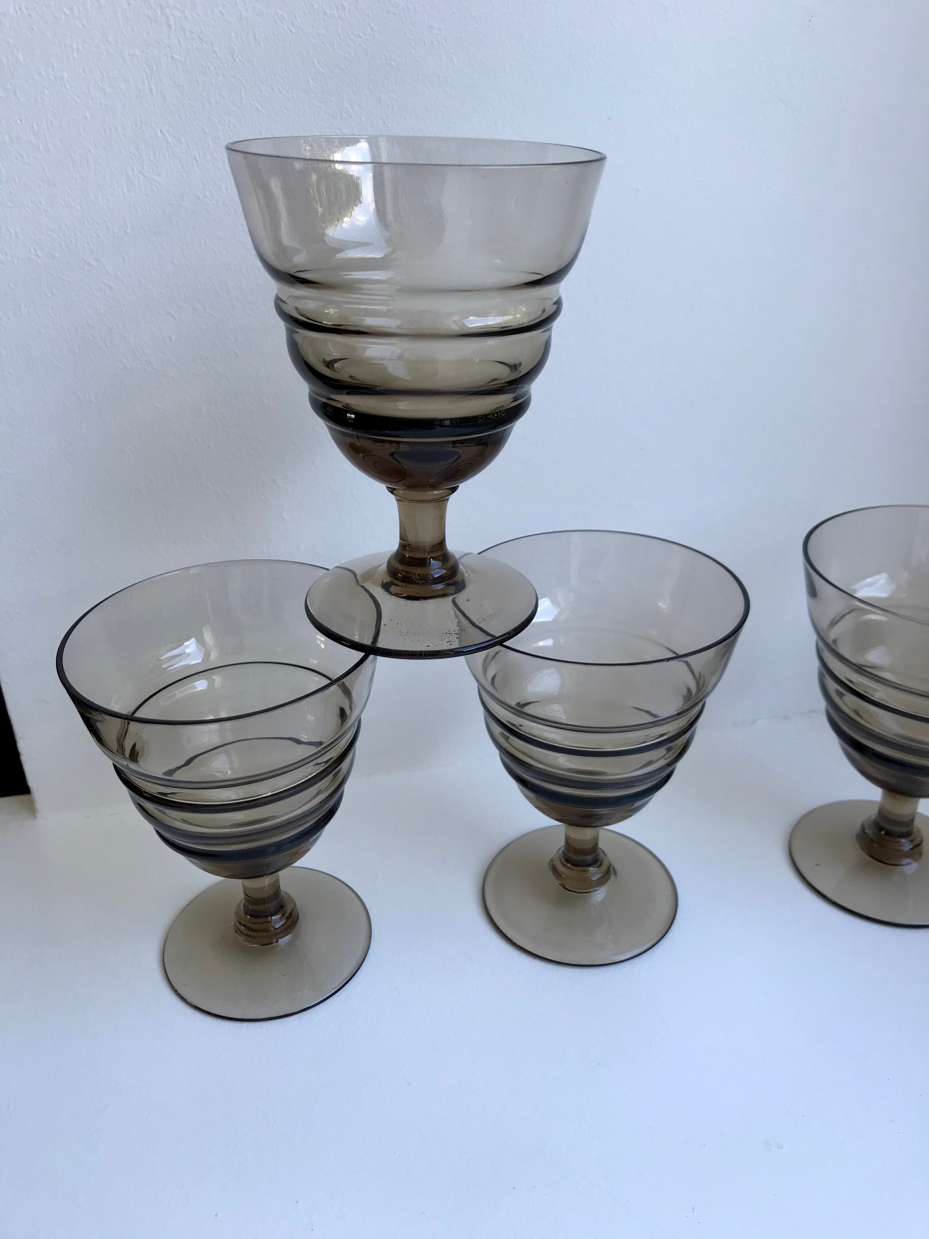Set of 4 glasses in smoked glass 70s