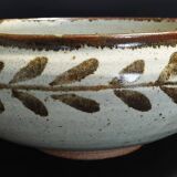 Ceramic salad bowl stoneware signature to identify 20th century