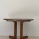Extendable table for 4/6 people in pine.