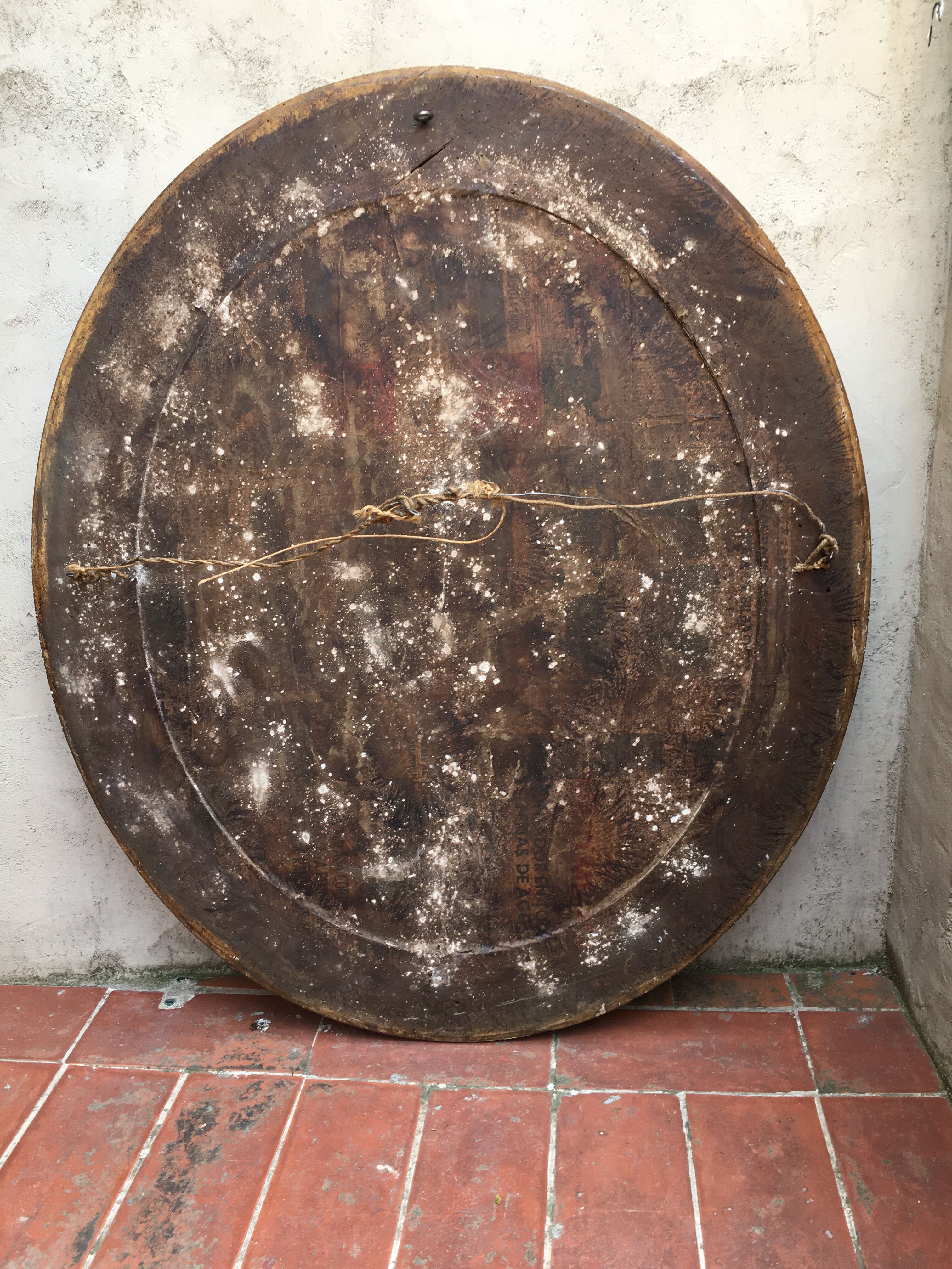 Oval gilded mirror 107x90cm