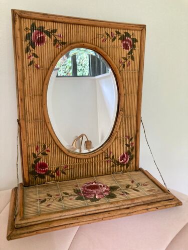 Rattan mirror to hang