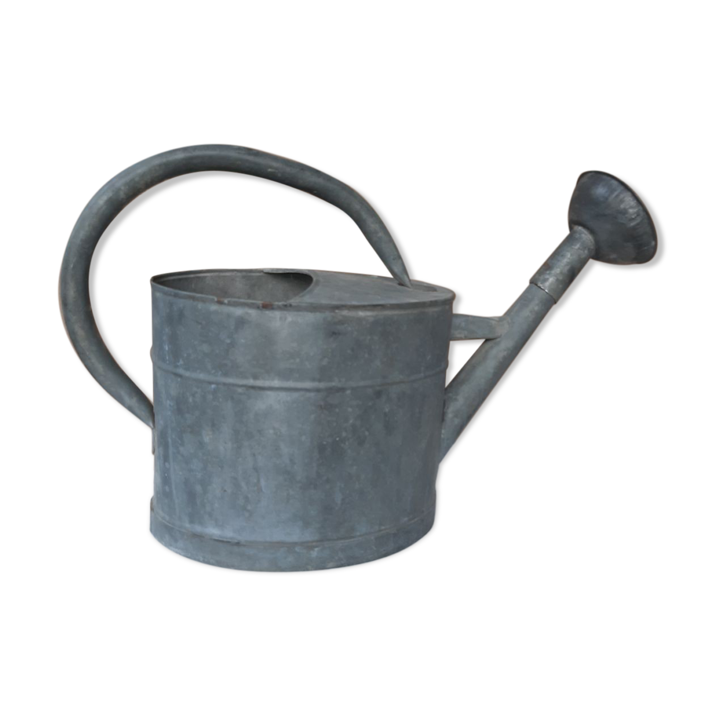 Zinc watering can
