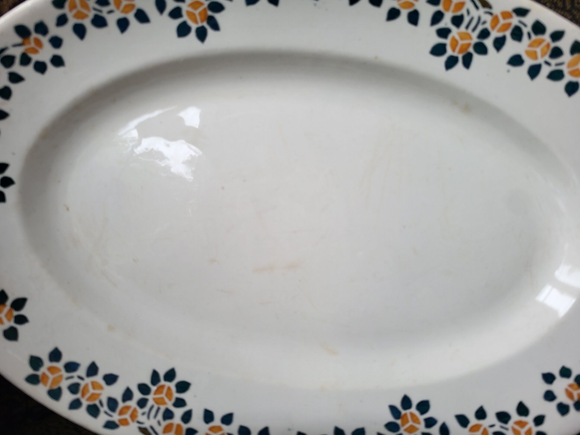 Two serving dishes Rita • Givors • France