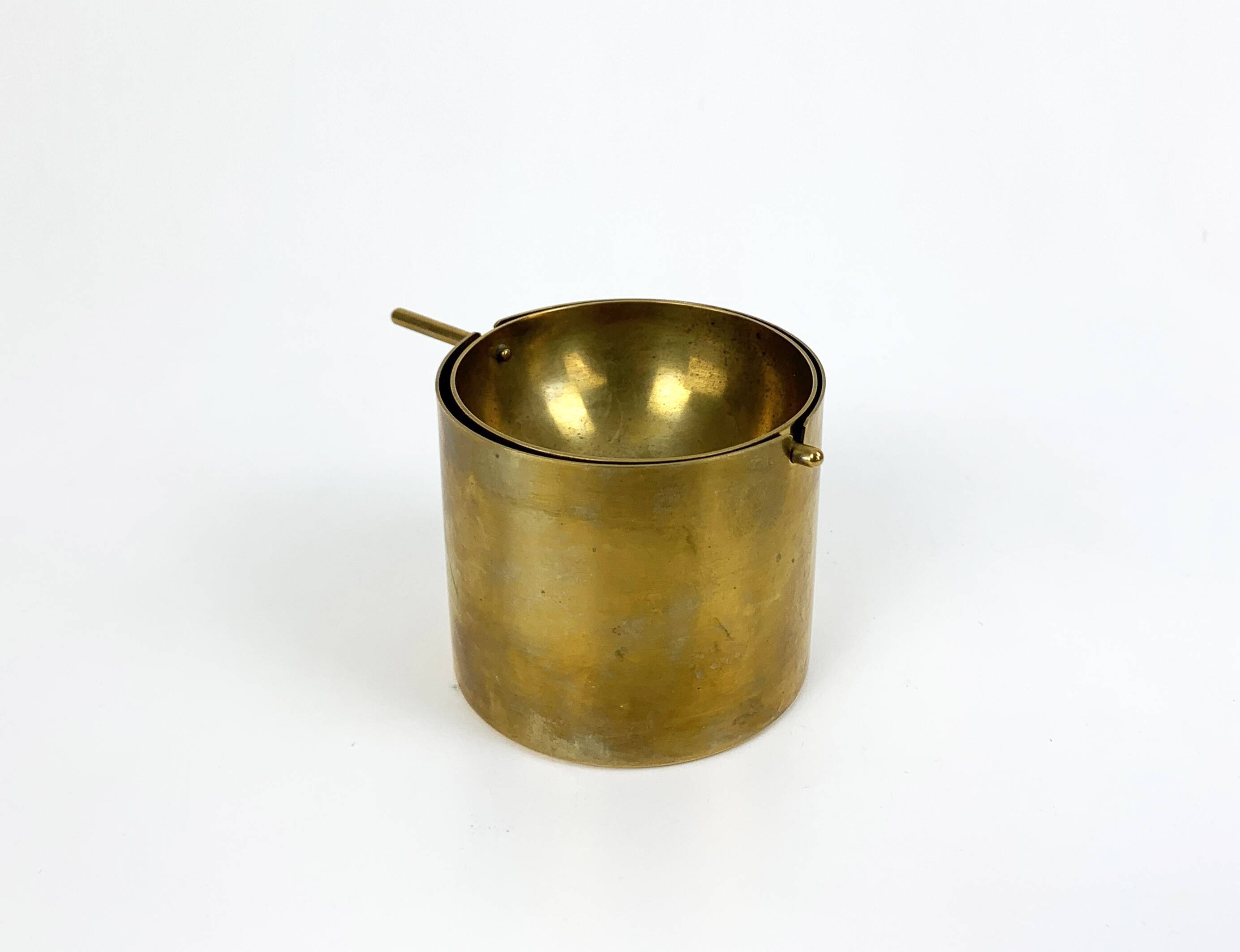 Ashtray Arne Jacobsen Ashtray Stelton SAS Hotel brass brass Mid century