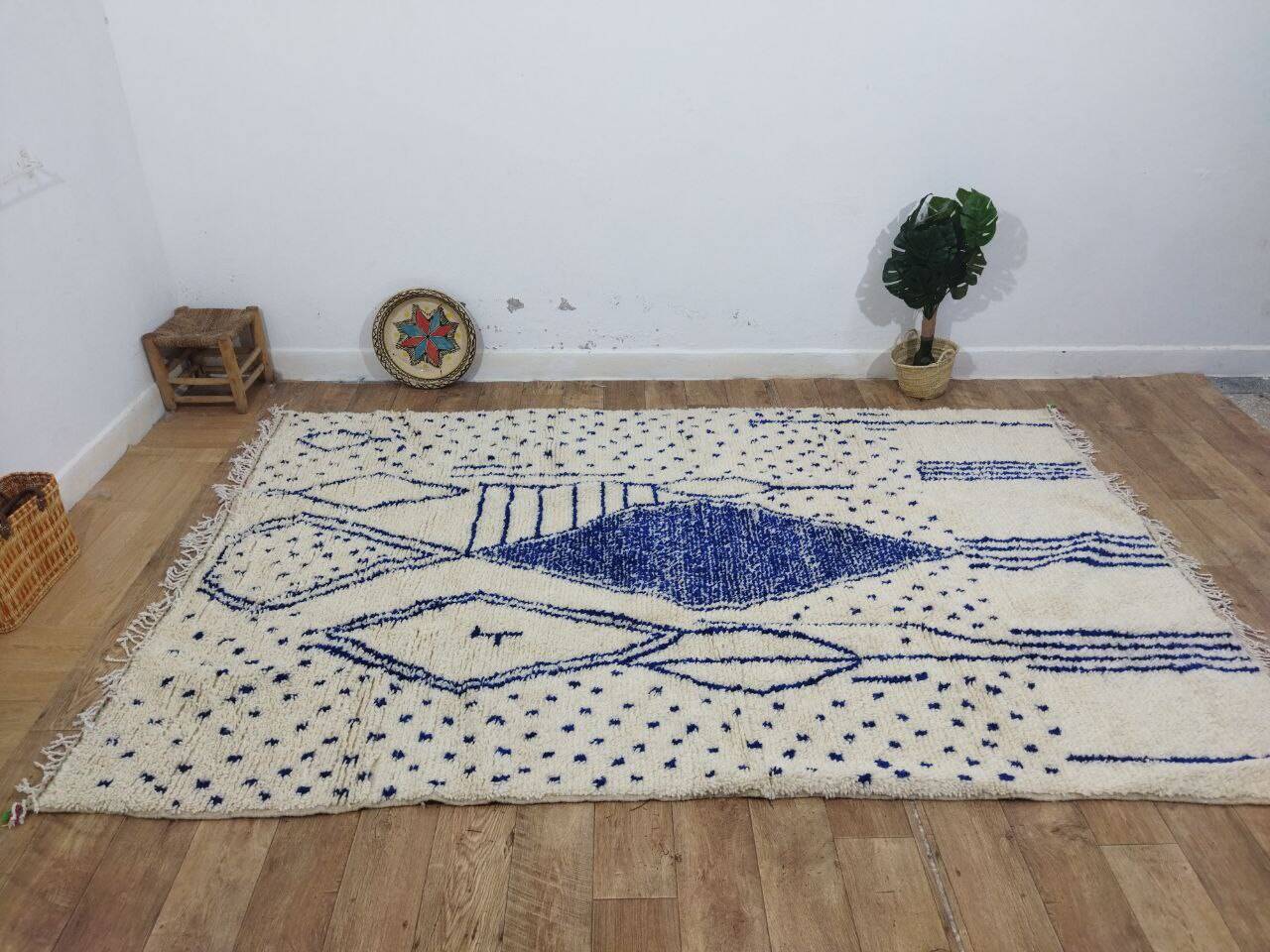 Vintage Azilal rug 290x190 cm - Blue geometric patterns