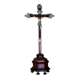 Christ on the cross, wooden crucifix with red scales, solid silver, Antwerp 17th century