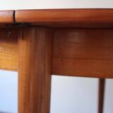 Scandinavian round table