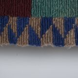 Vintage Turkish rug from Oushak, hand-woven 124x141 cm