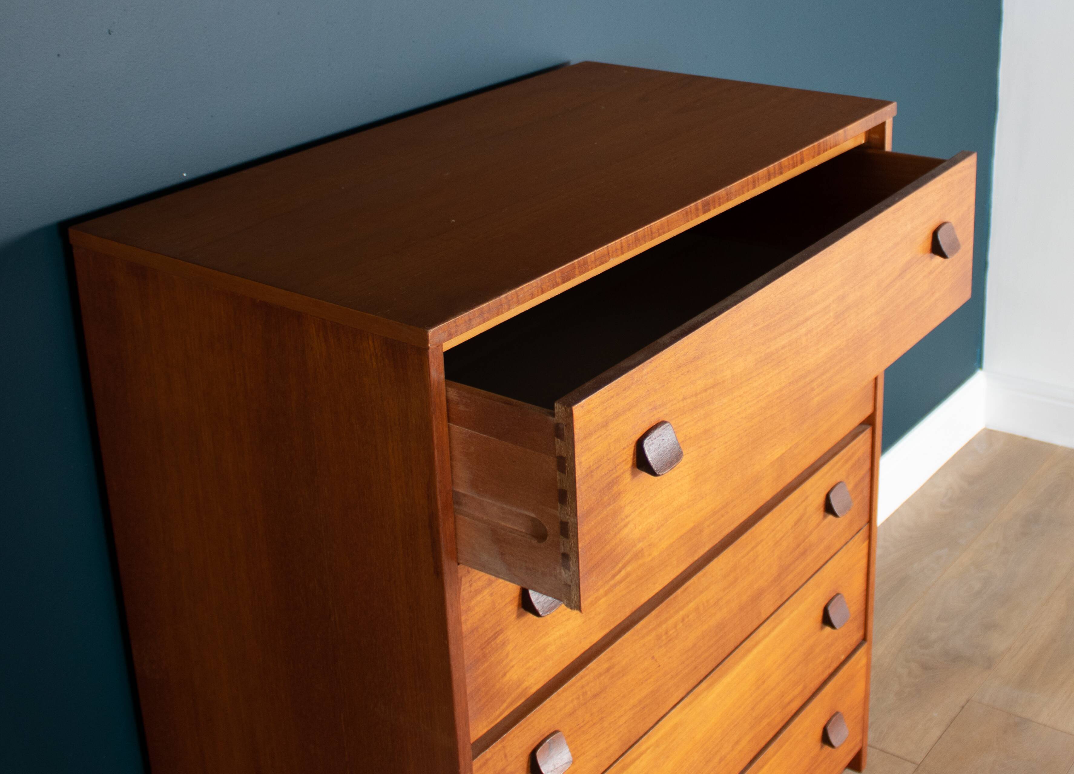 Retro chest of drawers 1960s