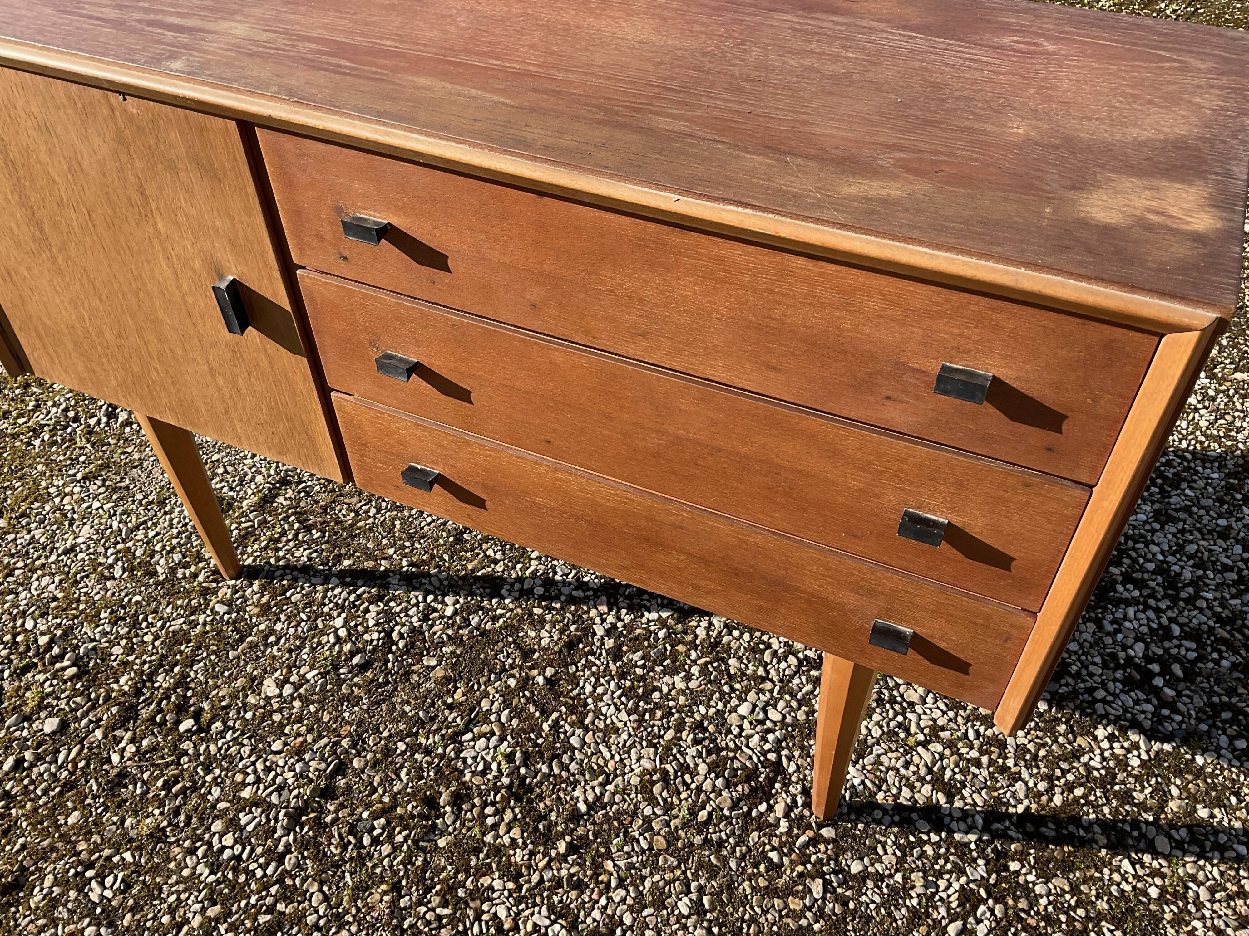 Vintage enfilade