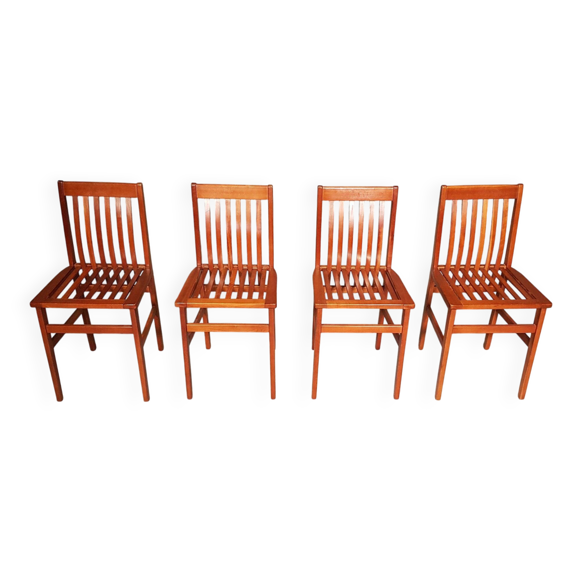 4 x beautiful Milano chairs cherry wood by Aldo Rossi for Molteni, 1980s