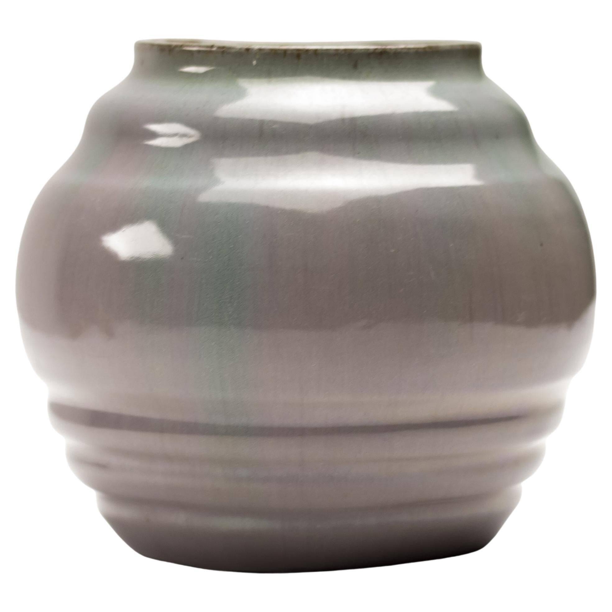 Rare ceramic vase by A.I.C. Brouwer, Netherlands, early 20th century.