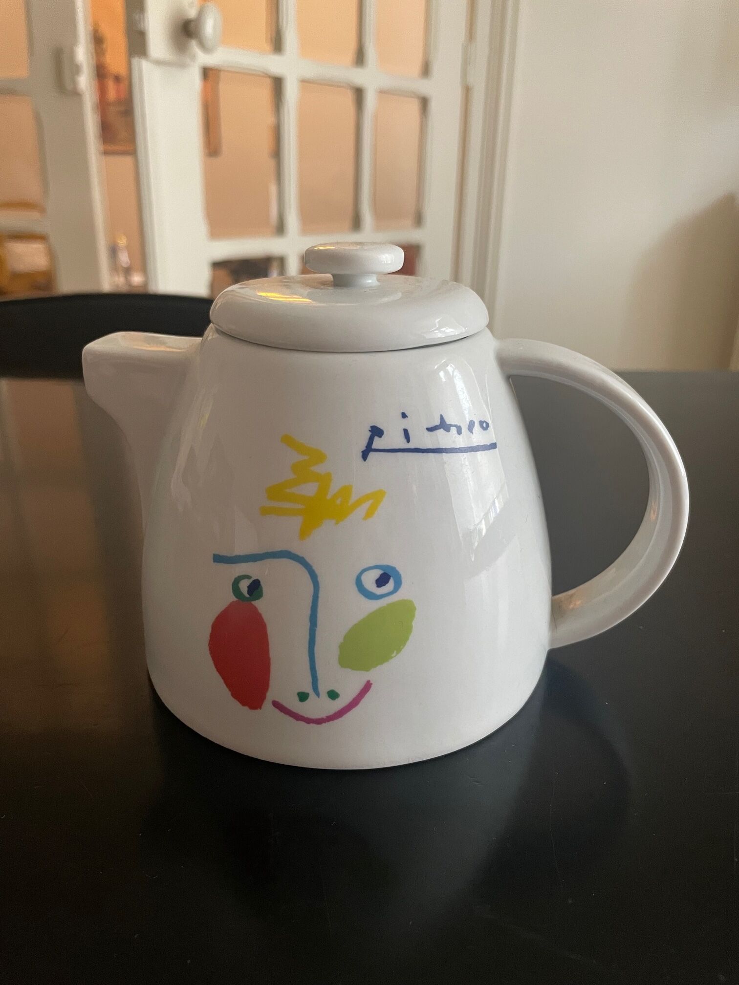 picasso teapot