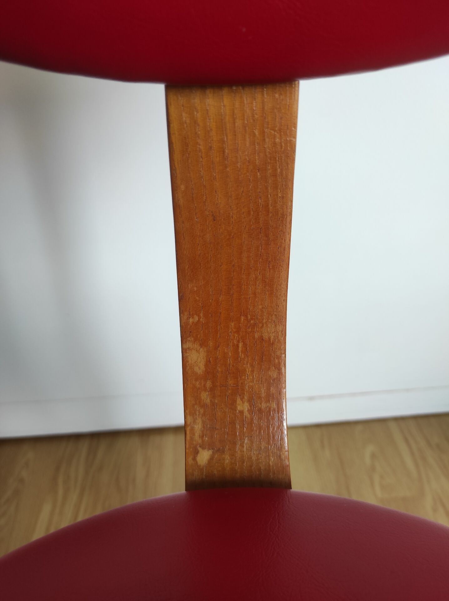 Vintage Bow-Wood chair by Steiner - red seat and dark wood