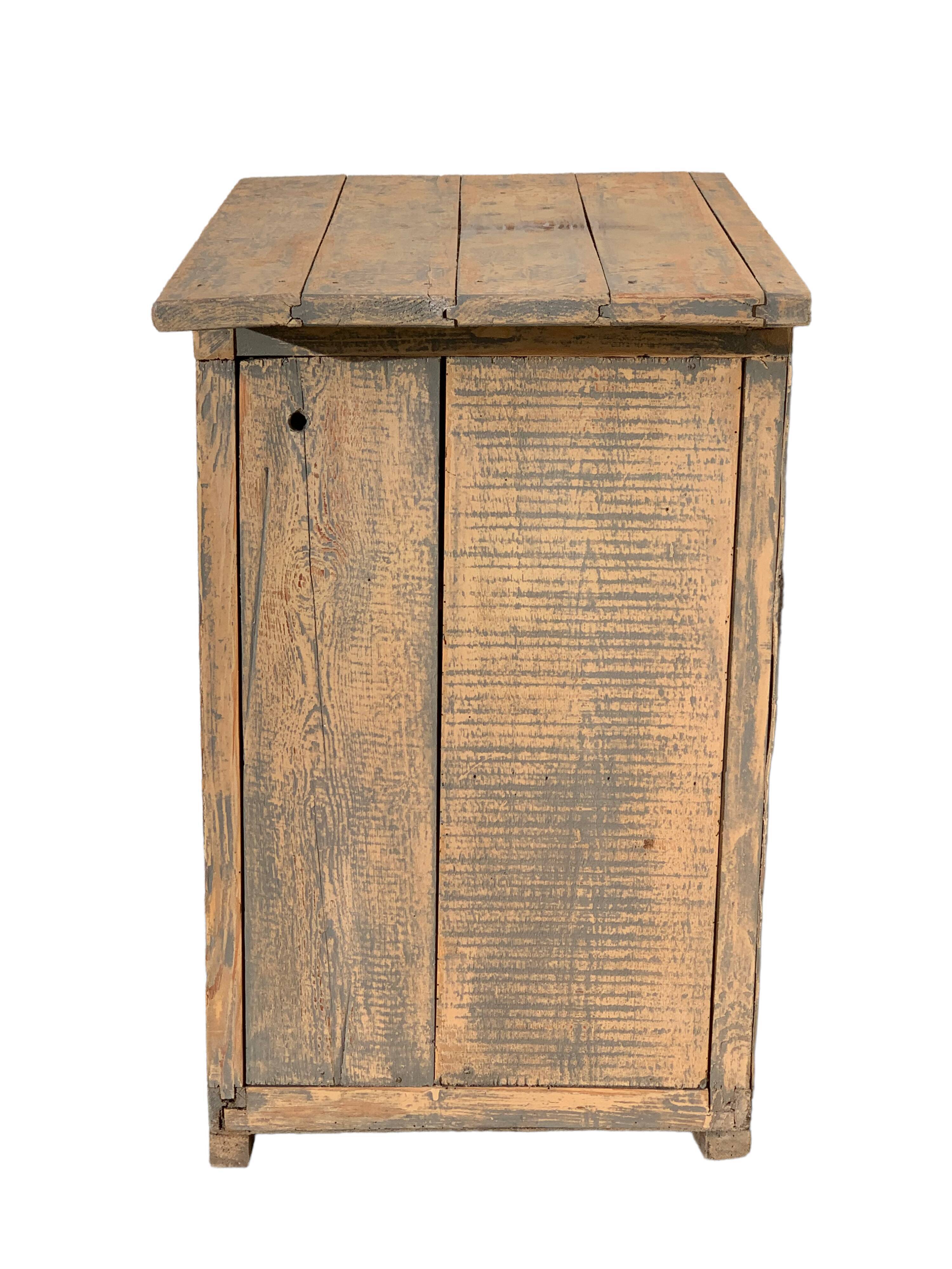 Parisian workshop buffet with patina 1940