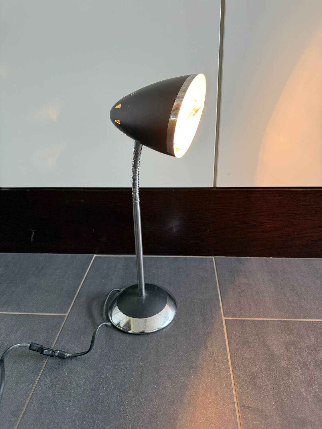 Sandy desk lamp by Seylumiere