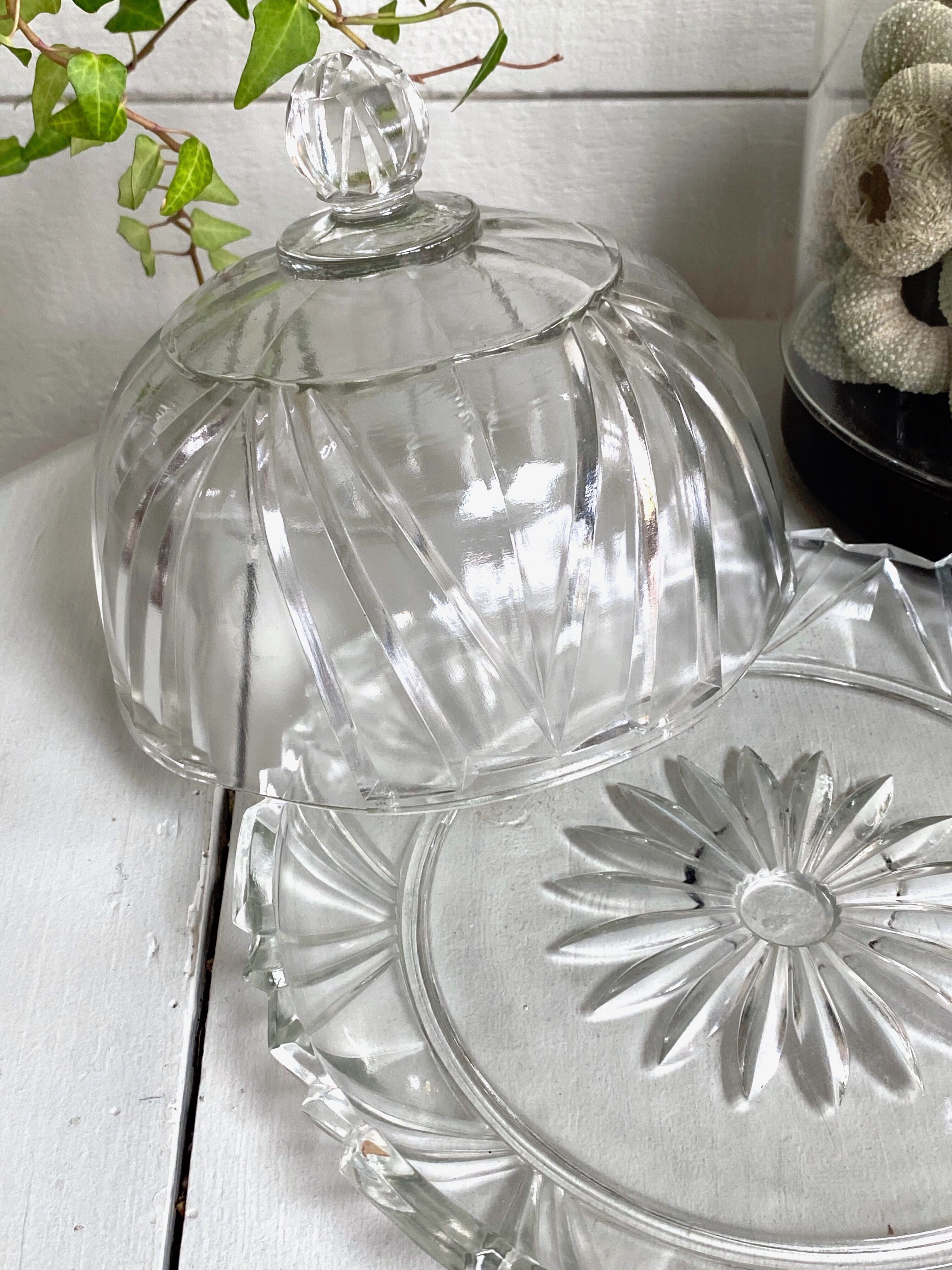 Bell with Art Deco plate