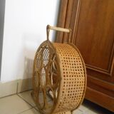 Rattan bottle holder