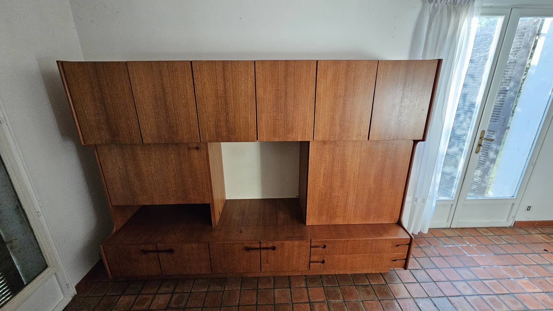 Scandinavian living in teak