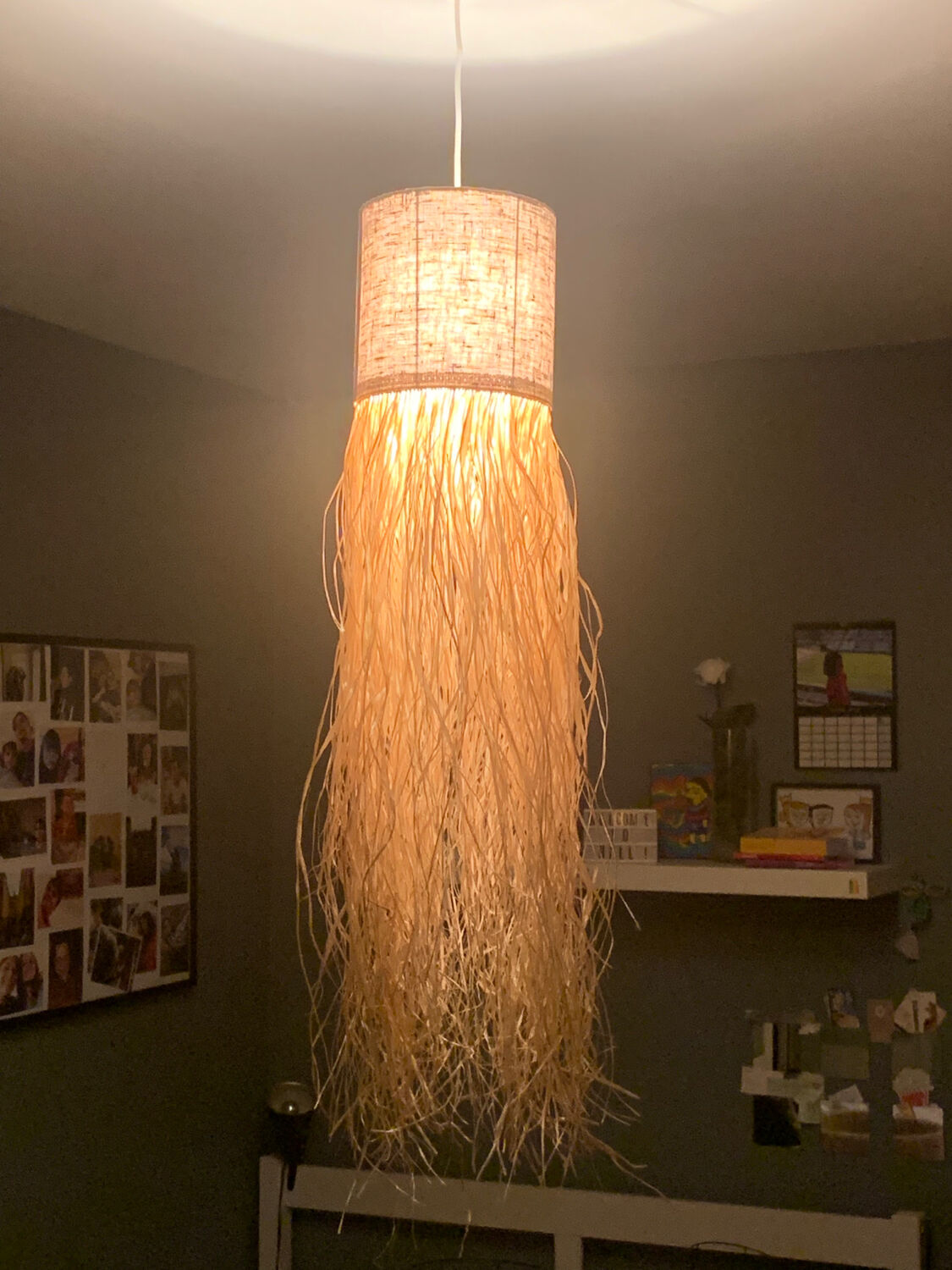 Linen or raffia suspension