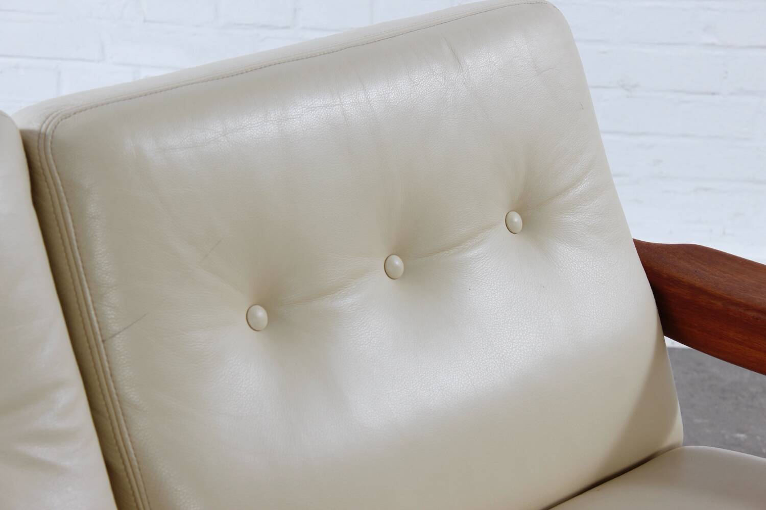 Canapé vintage 2 places Holstebro en teck, design danois du milieu du siècle