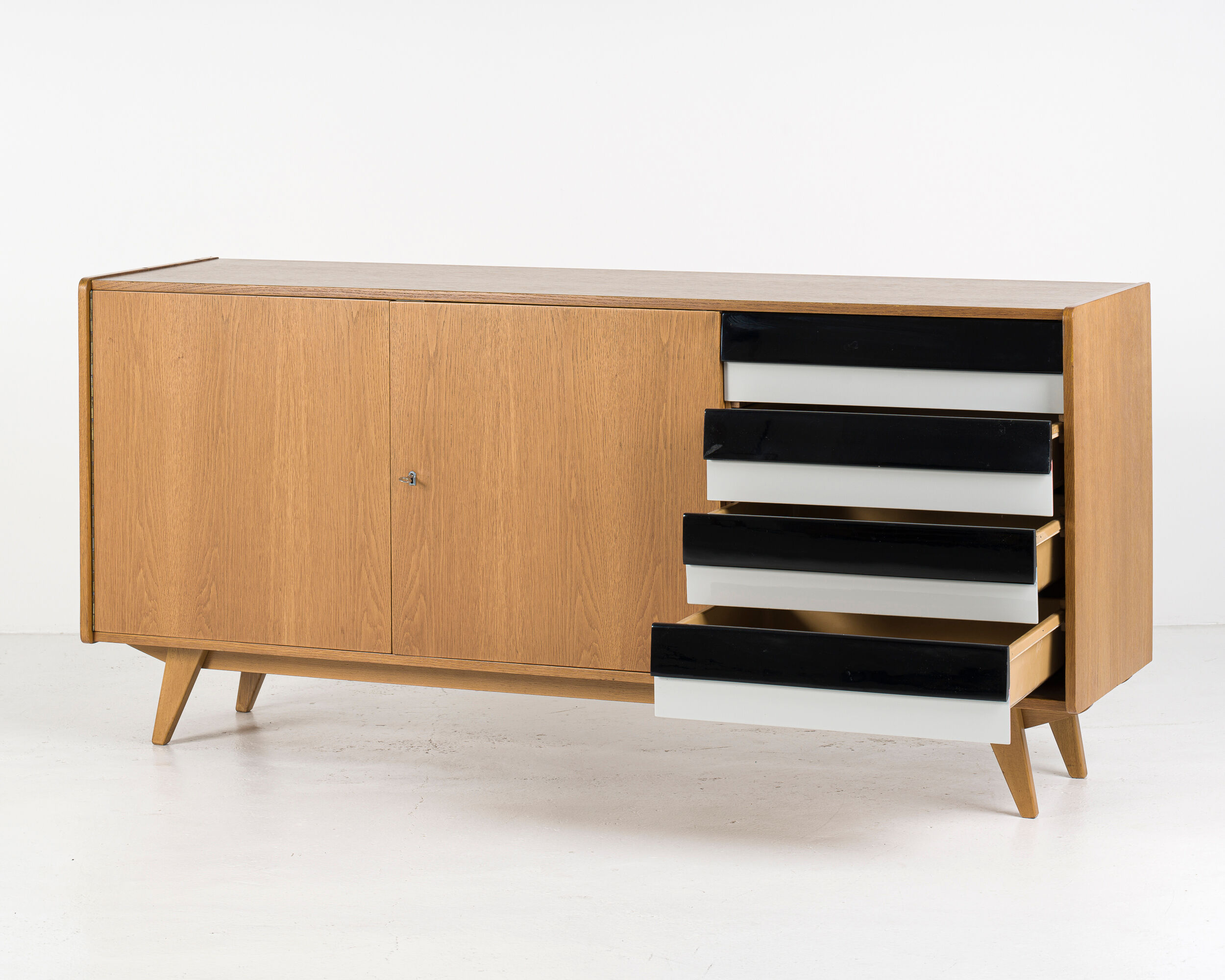 U-460 oak sideboard by Jiří Jiroutek for Interier Praha, 60's