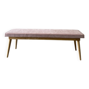 Scandinavian bench