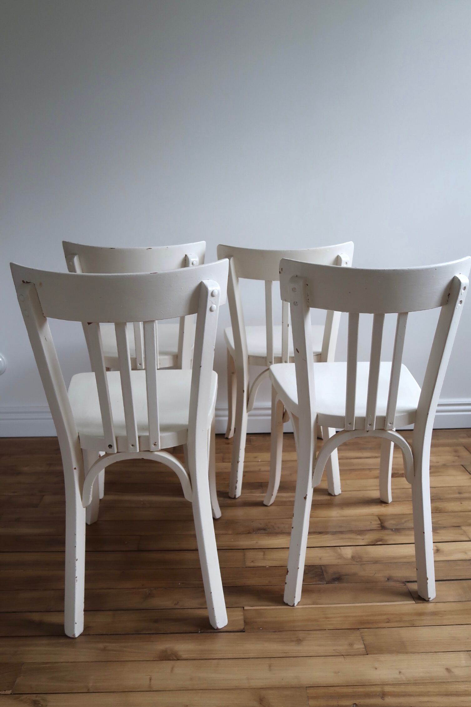 Set of 4 white wooden bistro chairs