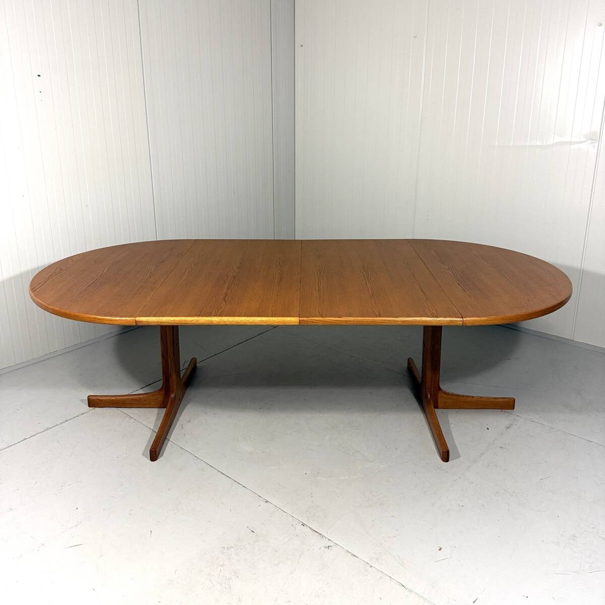 Karl Erik Ekselius extendable oak dining table J.O. Carlsson Sweden