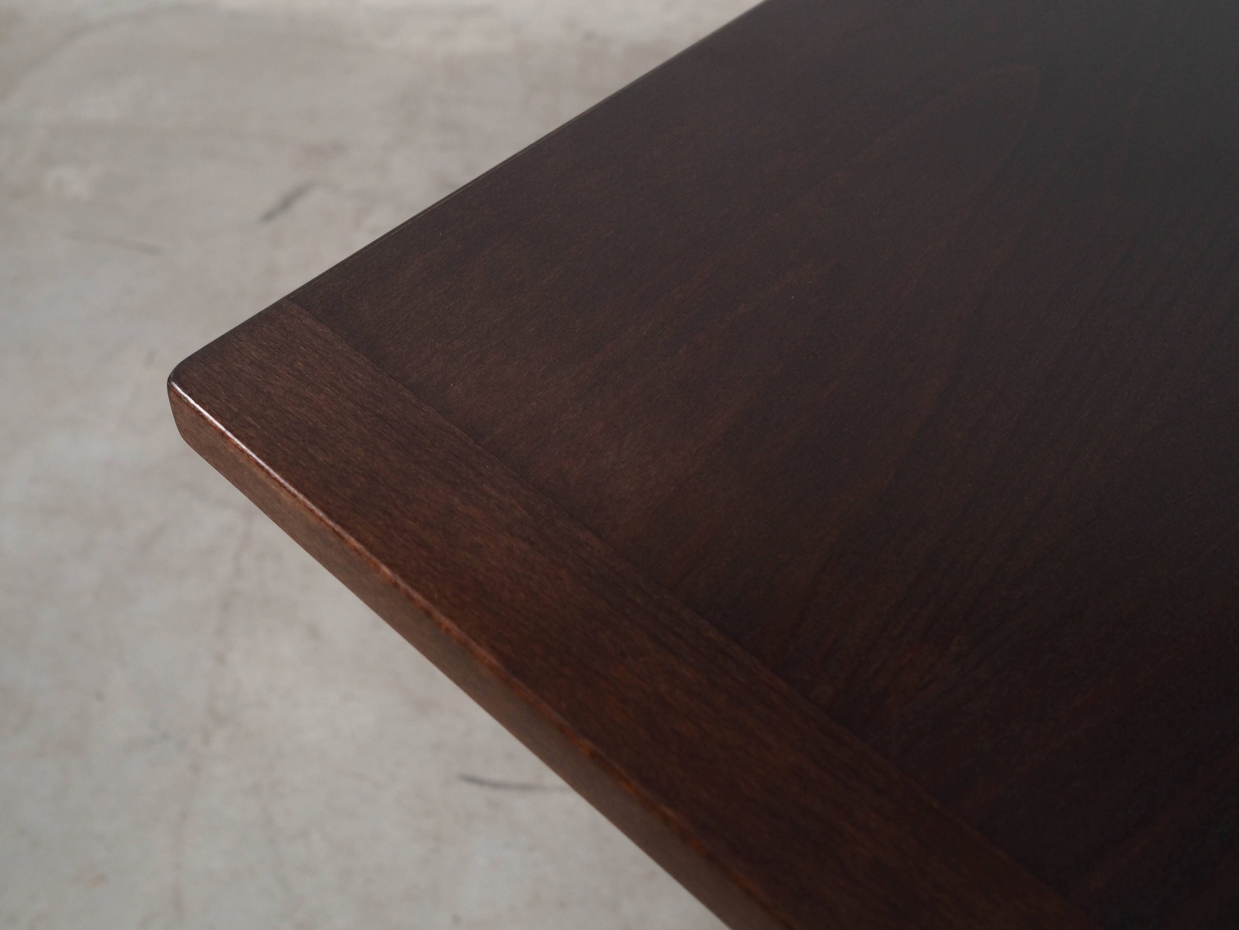 Oak table, Danish design, 1970s, manufactured by Farstrup Møbler