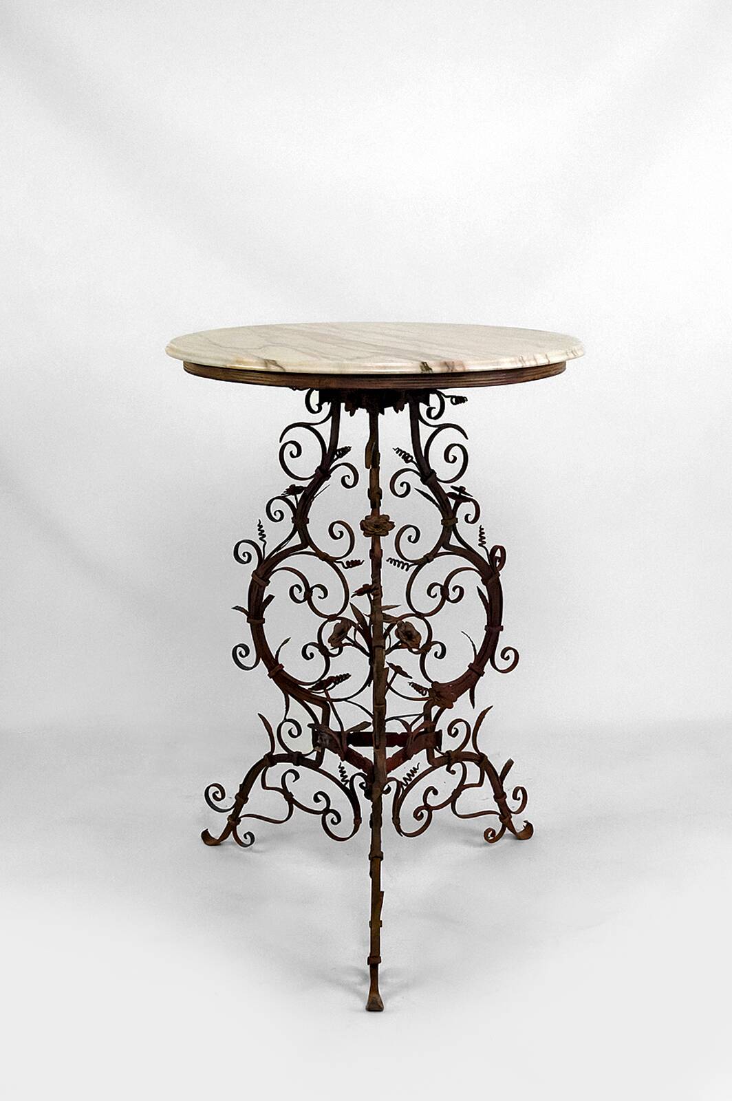 Wrought iron pedestal table and marble top, Venice, Italy, 17th century